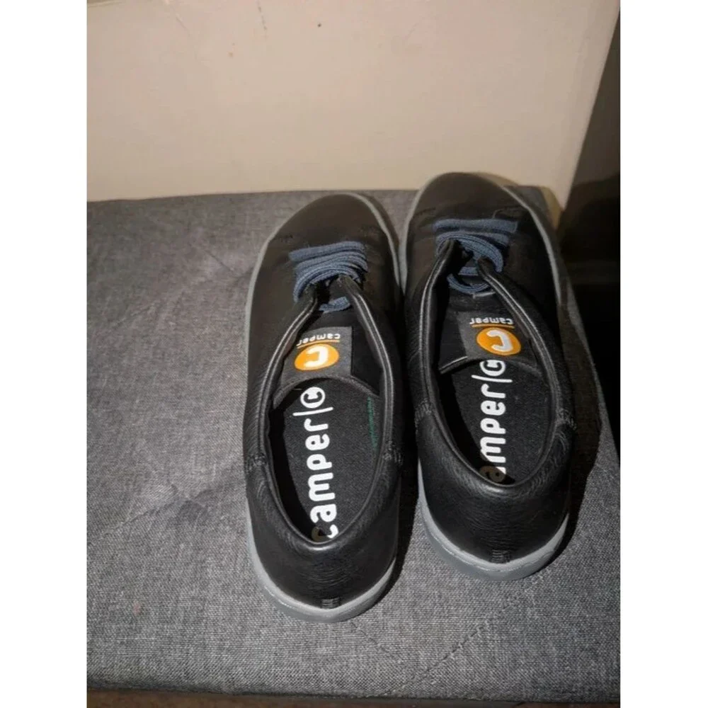 Camper Runner Black Leather Sneakers Elastic Laces Grey Sole EU 41 US M8 / W10